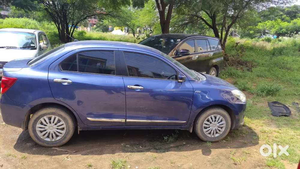Swift Dzire 2017 Dec Year Ending Model Good Condition Showroom Track
