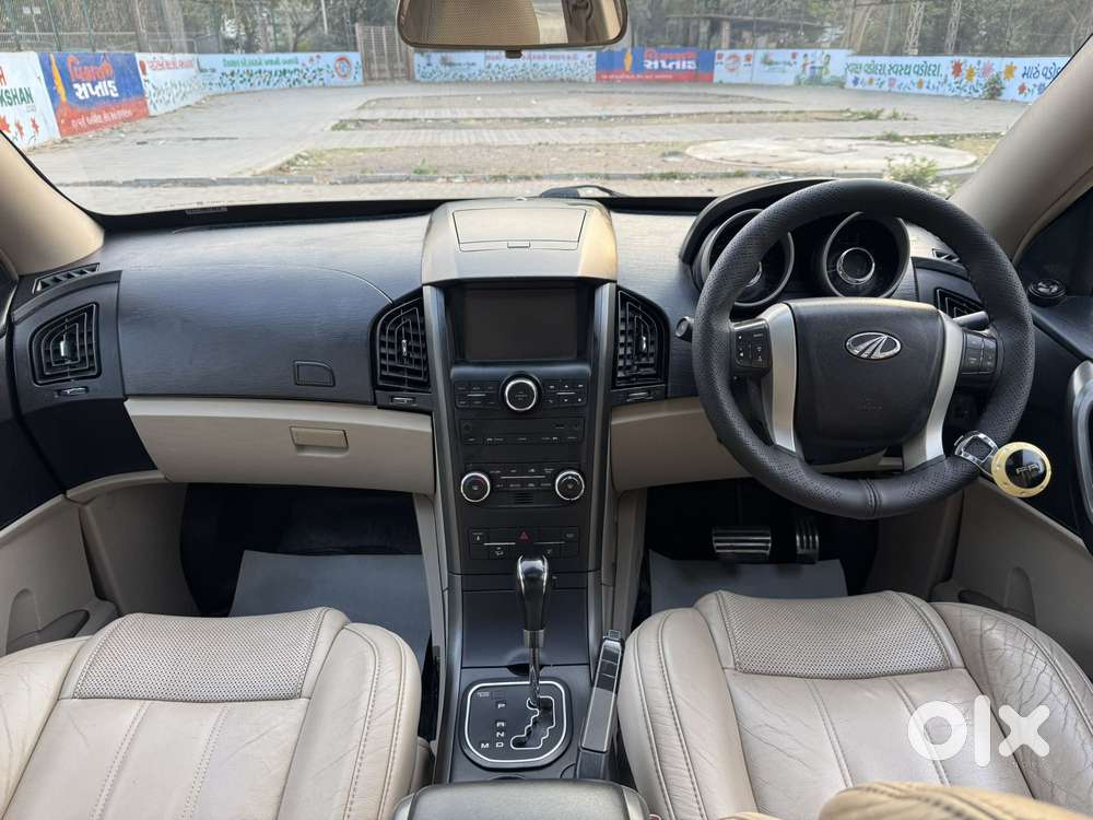 Mahindra Xuv500 At W10 Fwd, 2016, Diesel