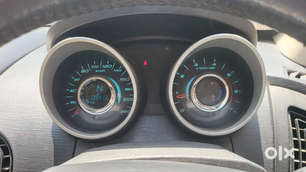 Mahindra Xuv500 2015 Diesel Well Maintained