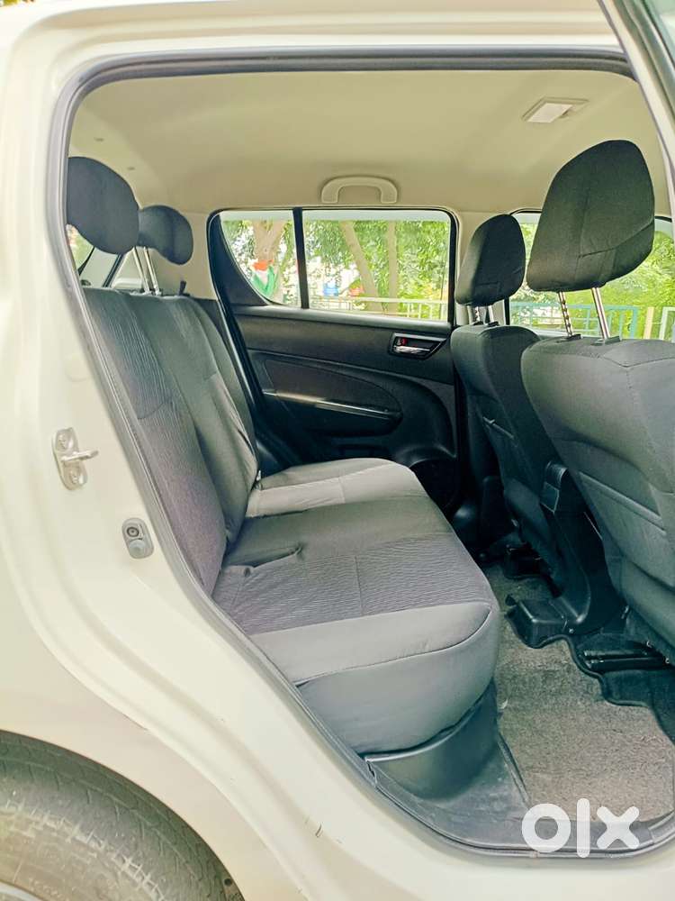 Maruti Suzuki Swift Vxi With Abs, 2017, Petrol