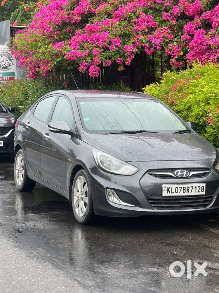 Hyundai Fluidic Verna 2011 Petrol Good Condition