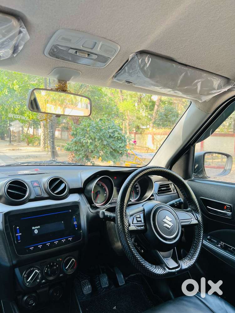 Maruti Suzuki Swift Vxi + Manual, 2023, Petrol