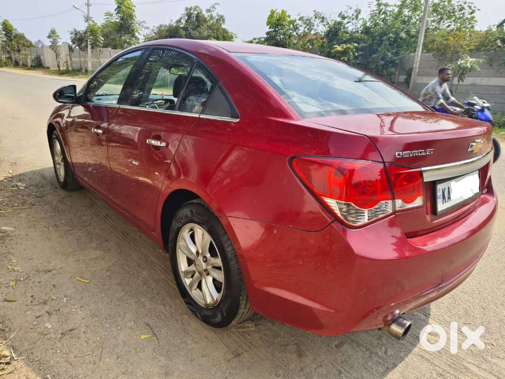 Chevrolet Cruze 2013 Automatic (top-end) – Fully Loaded  Owner Sale