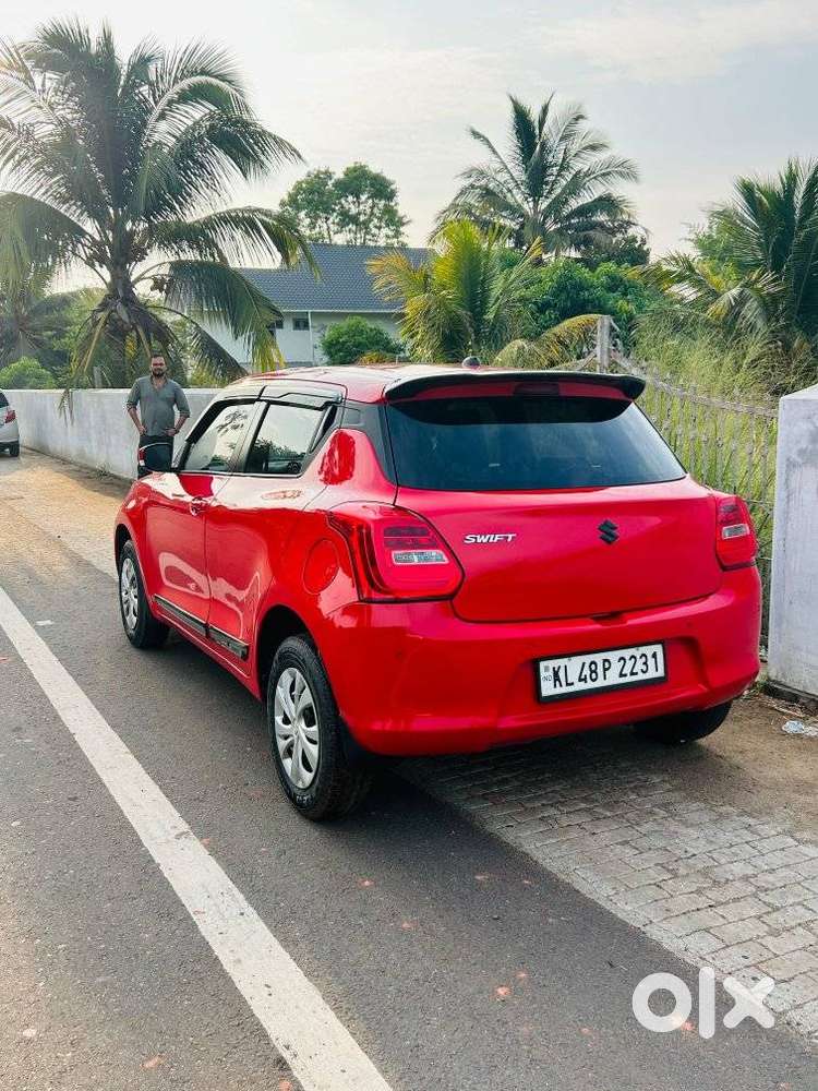 Maruti Suzuki Swift Vxi + Manual, 2019, Petrol