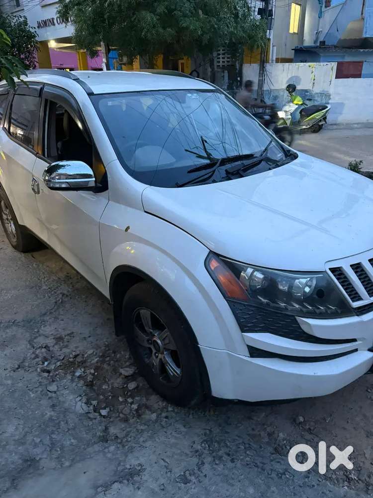 Mahindra Xuv500 W8 2012