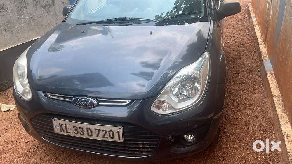 Ford Figo Petrol 2012
