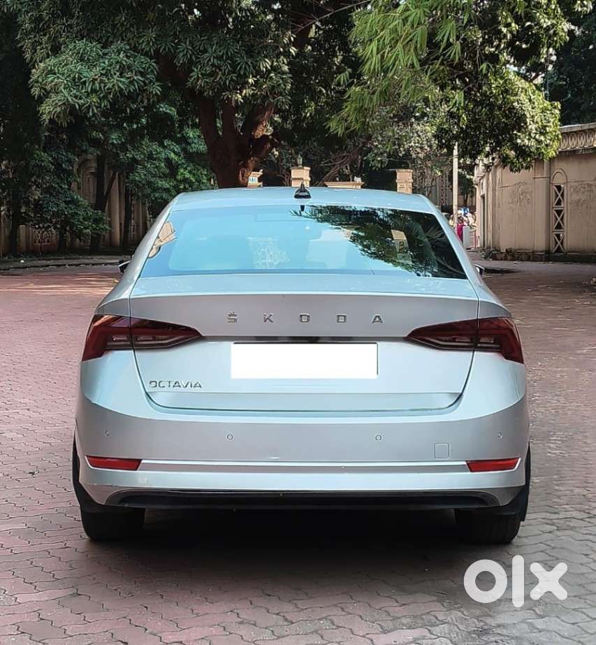 Skoda Octavia 2.0 L K Tsi At, 2022, Petrol