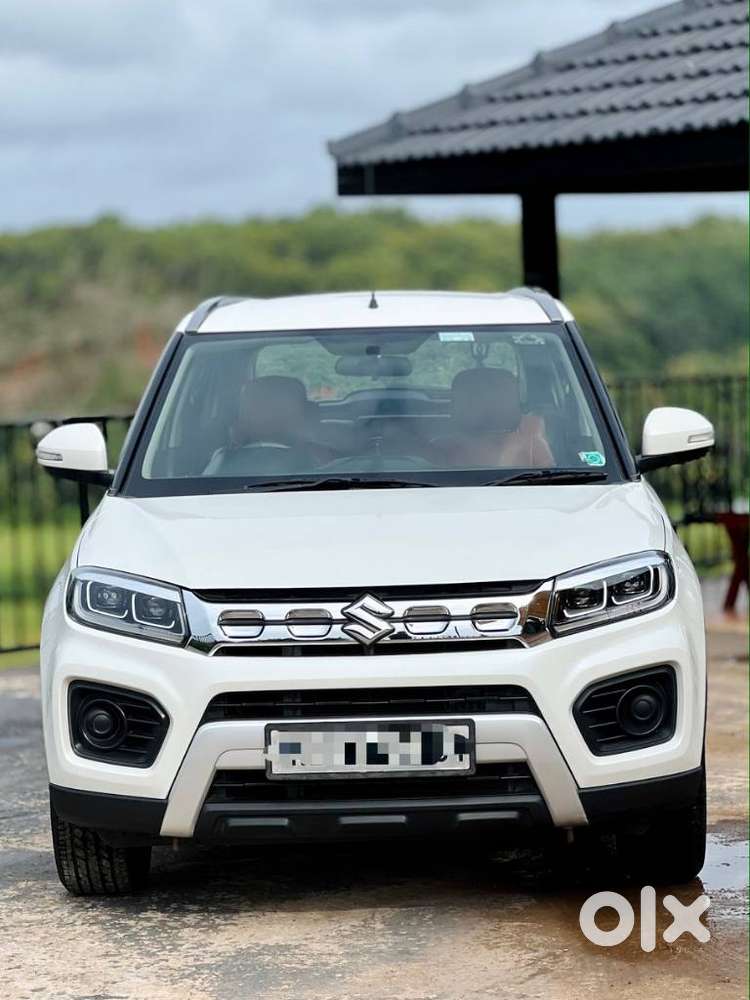 Maruti Suzuki Brezza 1.5 Zxi Smart Hybrid, 2021, Petrol