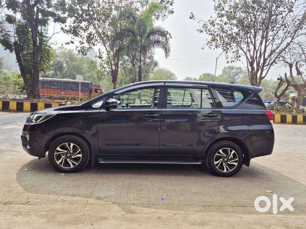 Toyota Innova Crysta [2020-ongoing] 2.4 Gx At 7 Str, 2022, Diesel