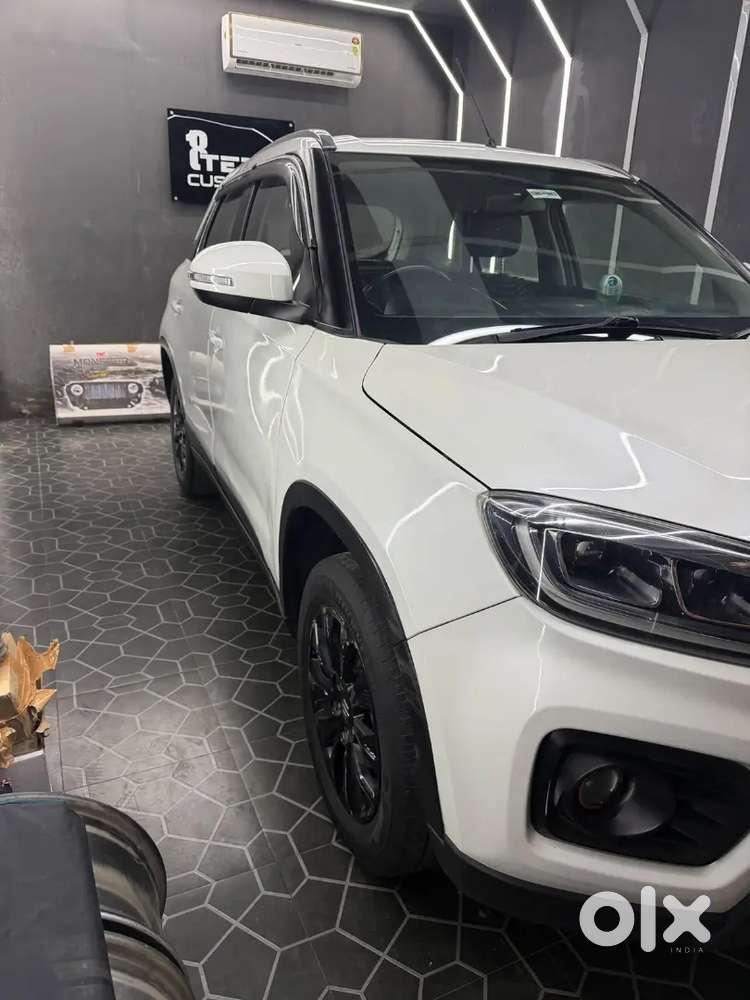 Maruti Brezza Zxi 2021