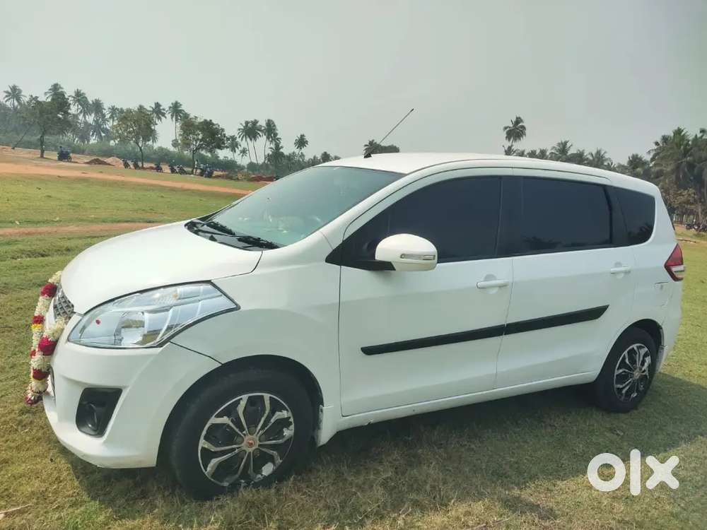Maruti Suzuki Ertiga 2013