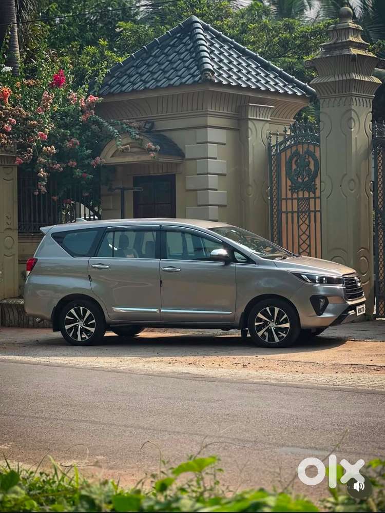 Toyota Innova Crysta 2021 Diesel Well Maintained