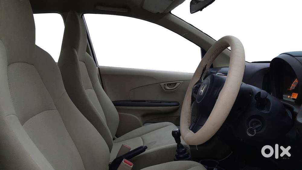 Honda Brio S Mt, 2013, Petrol