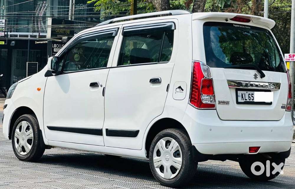Maruti Suzuki Wagon R Vxi Amt1.2, 2018, Petrol