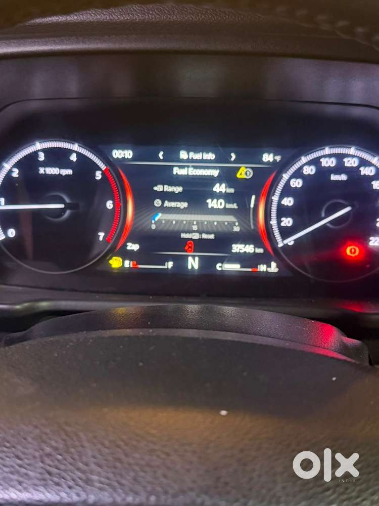 Mahindra Scorpio-n 2025 Z8 Select Manuel Diesel 37000 Km Driven