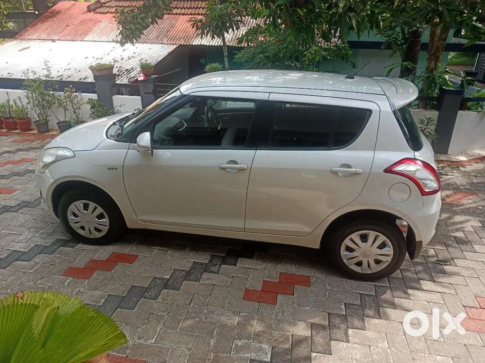 Swift Maruti Suzuki Vxi 2012