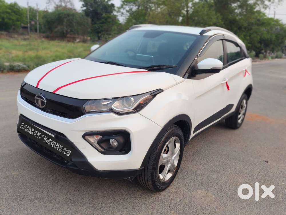 Tata Nexon 1.5 Revotorq Xma Amt (s), 2022, Diesel