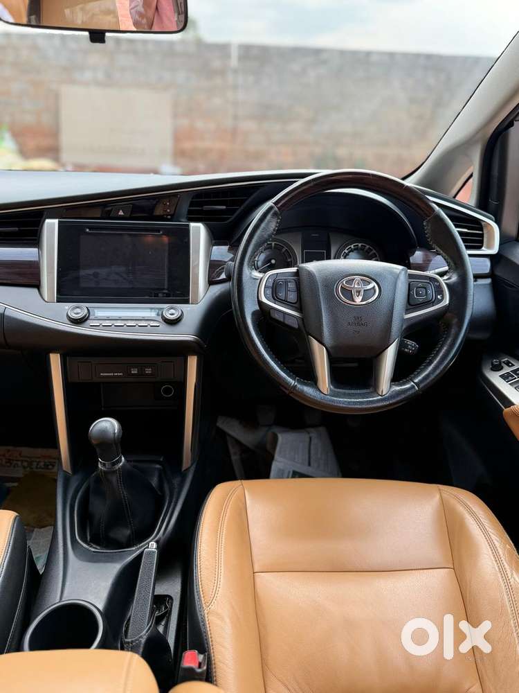 Toyota Innova Crysta 2.4 Vx Mt, 2019, Diesel