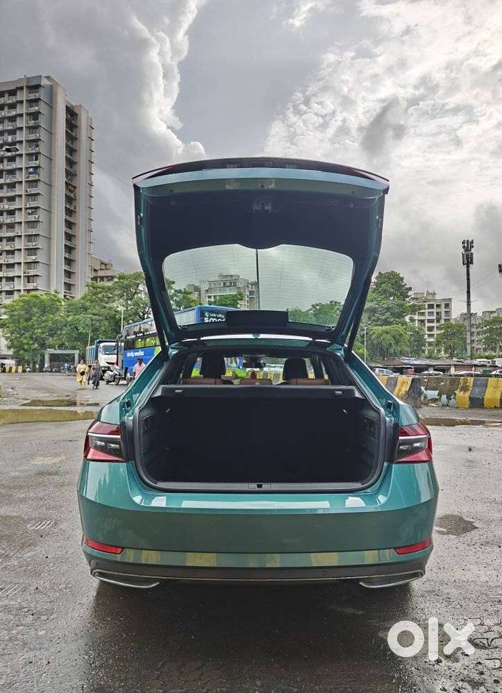 Skoda Superb 2.0 L&k Tsi At, 2024, Petrol
