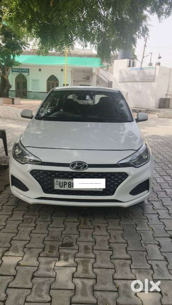Hyundai I20 Petrol Cvt Magna Executive, 2018, Petrol