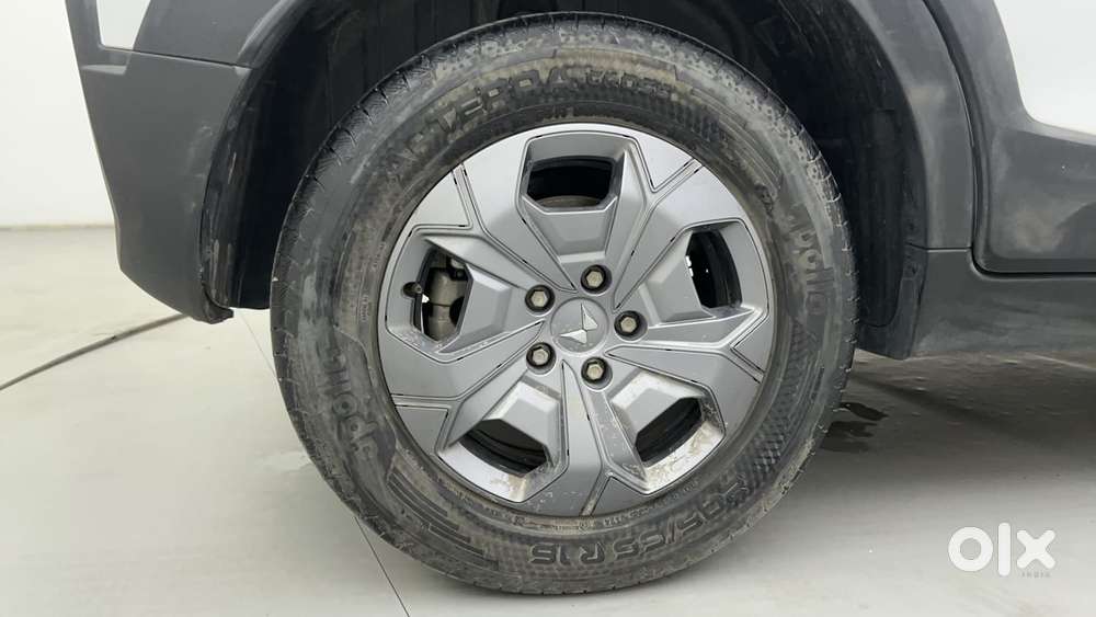 Mahindra Xuv 3xo Ax5 Pm At, 2024, Petrol