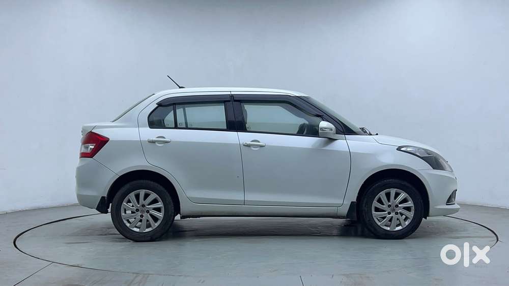 Maruti Suzuki Swift Dzire 1.2 Zxi, 2016, Petrol