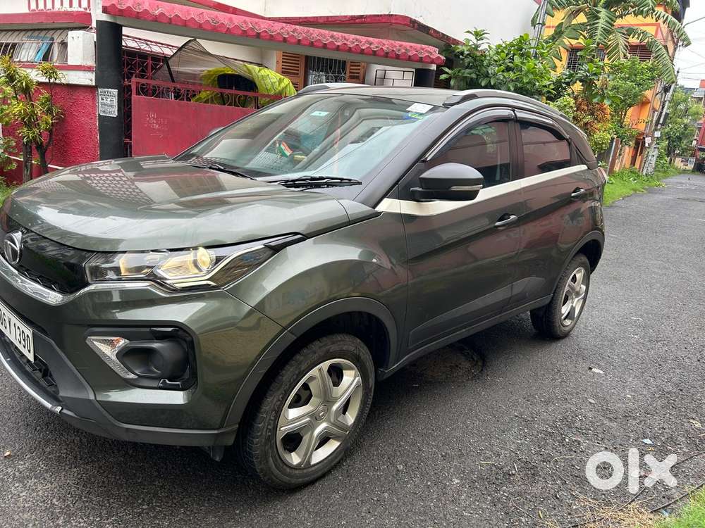 Tata Nexon 1.2 Revotron Xm (s), 2022, Petrol