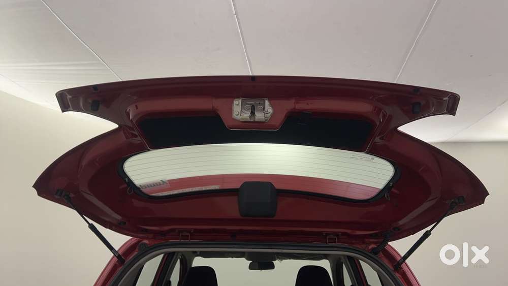 Mahindra Kuv100 Nxt 1.2 K6 Plus Petrol 6 Str, 2018, Petrol
