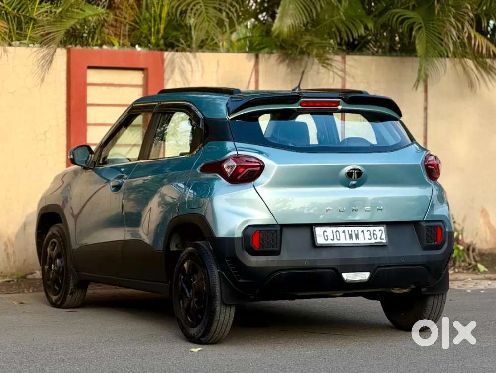 Tata Punch, 2025, Petrol