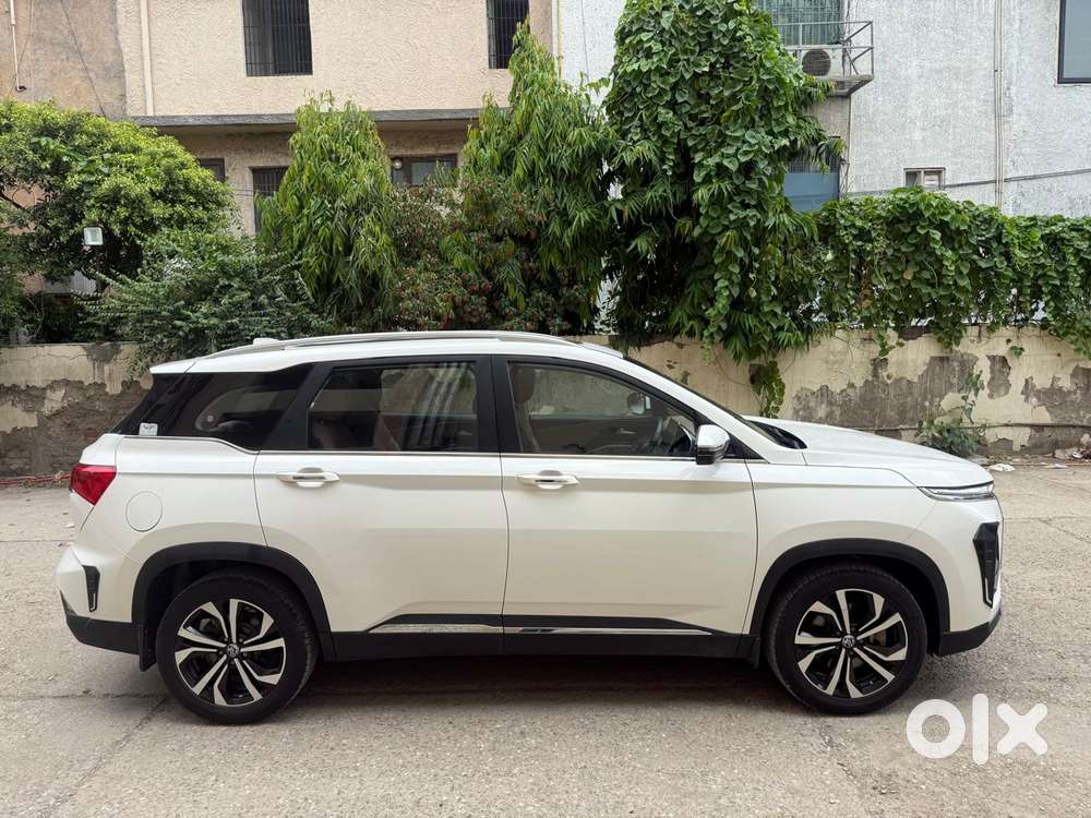 Mg Hector Plus Sharp Pro 1.5 Turbo Petrol Cvt 6 Str, 2024, Petrol