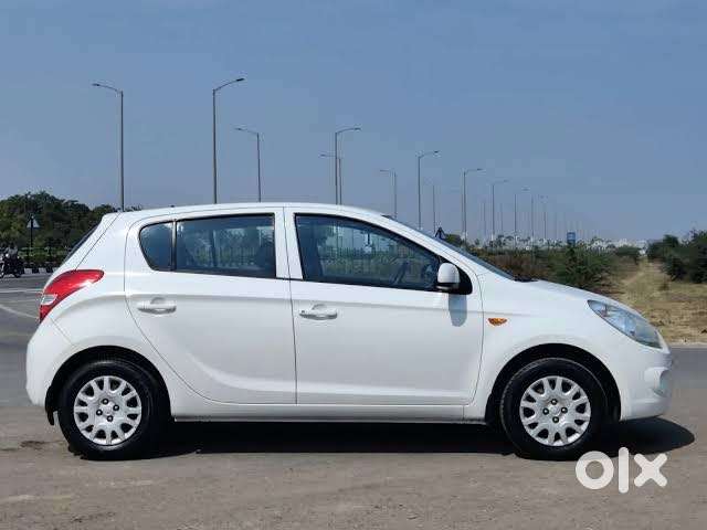 Hyundai I20 Magna Plus, 2011, Petrol