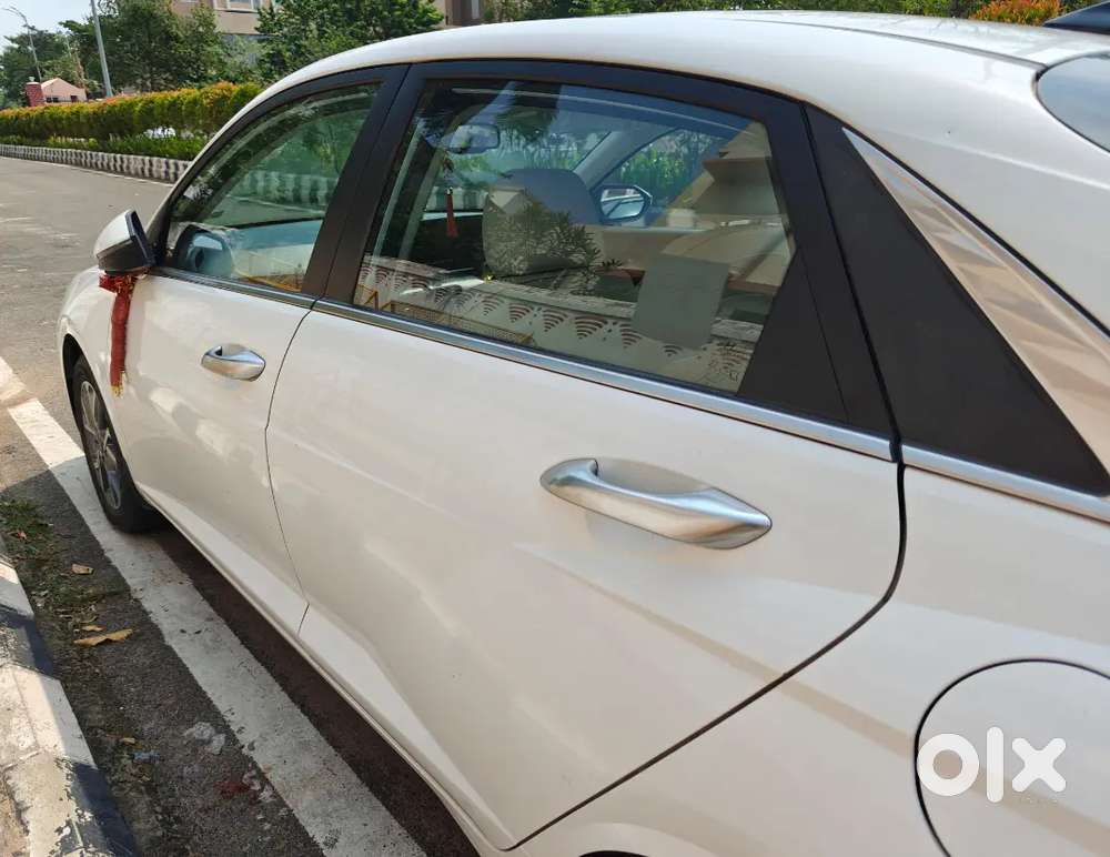 Hyundai Verna 2023 Petrol Well Maintained