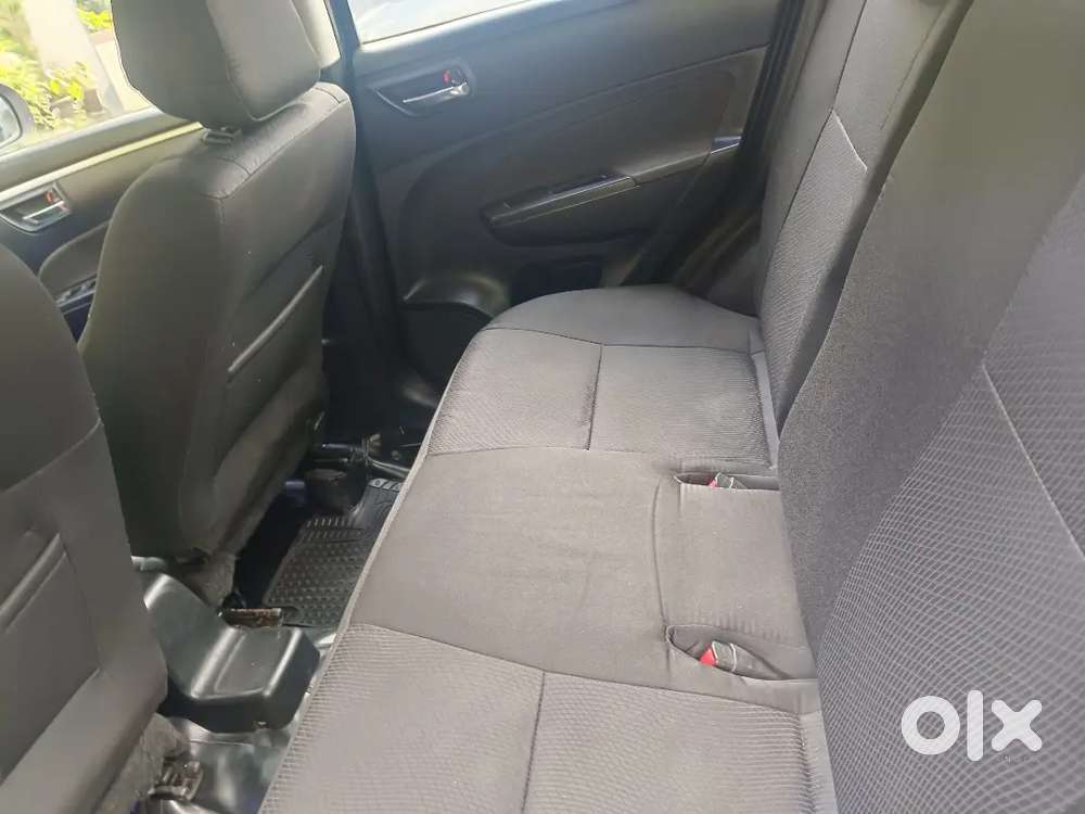 Top End, Bush Button Start Key Less Entry, Alloy Wheels,ac.. Etc