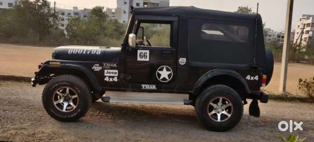 Mahindra Jeep Commander 750 2012