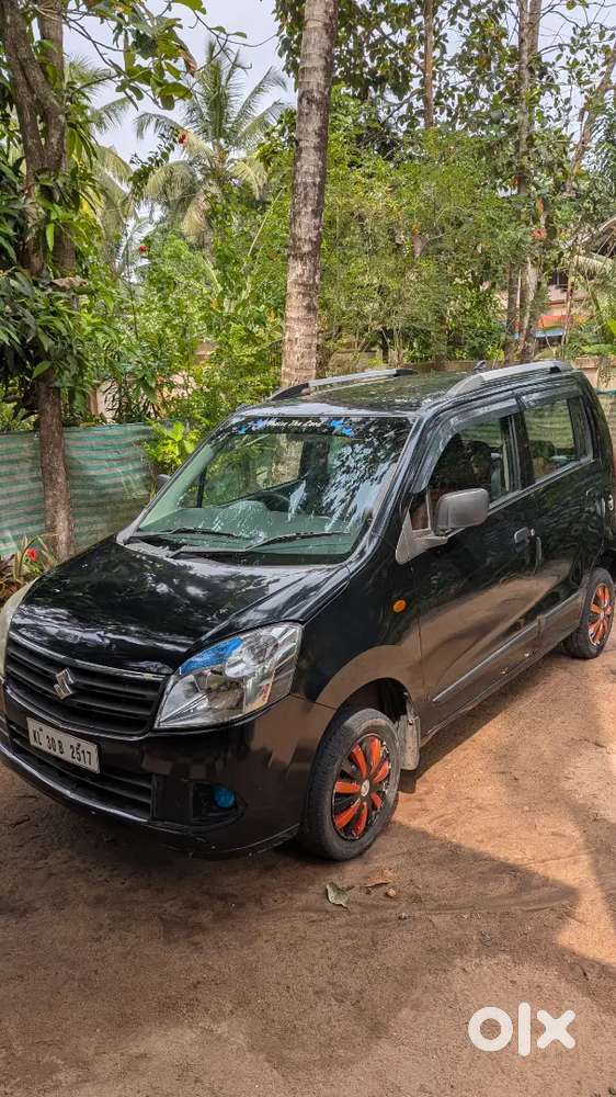 Wagon R Lxi 2011 Black Colour With 2 Door Power Window