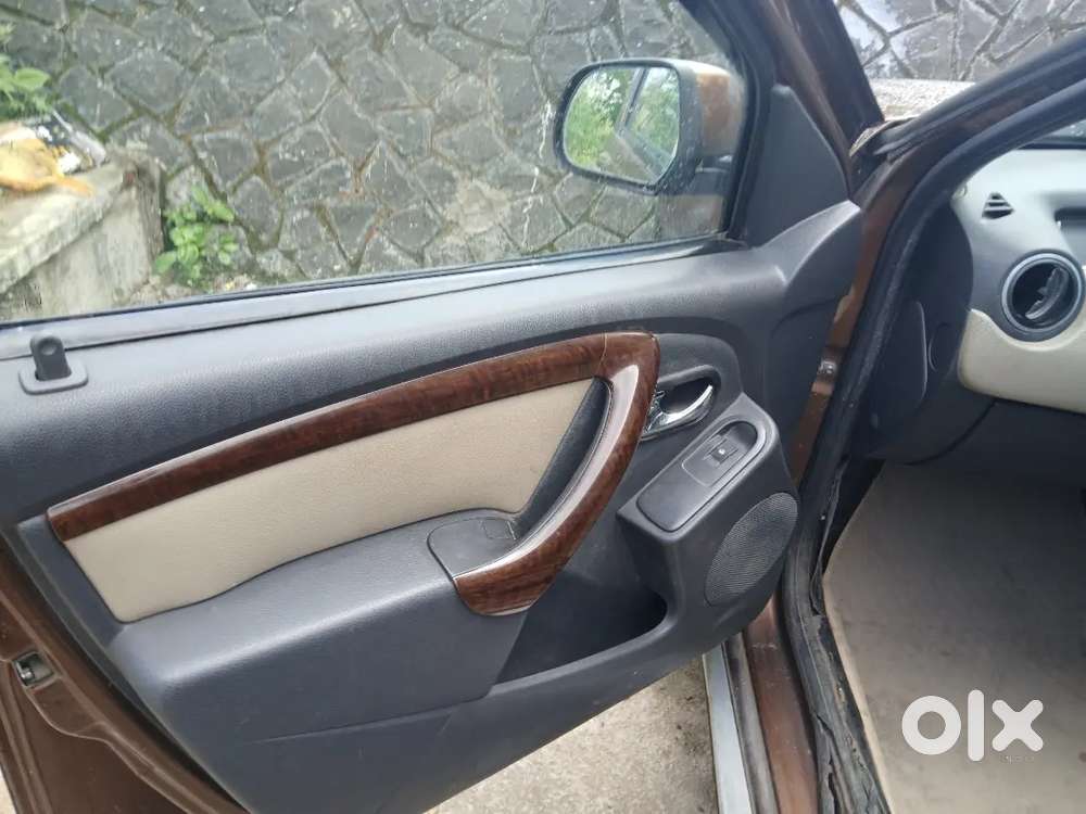 Renault Duster 2013 Diesel Well Maintained 2lakh 47thousand Km Driven