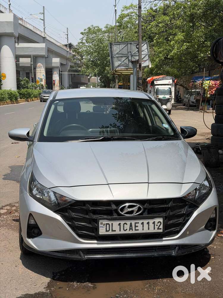 Hyundai I20 Sportz 1.2 Ivt, 2021, Petrol