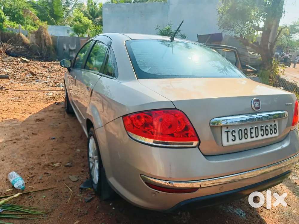 Fiat Linea 2014 Diesel 130000 Km Driven