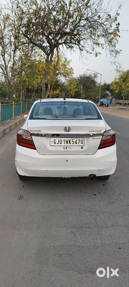 Honda Amaze 2017 Diesel Well Maintained