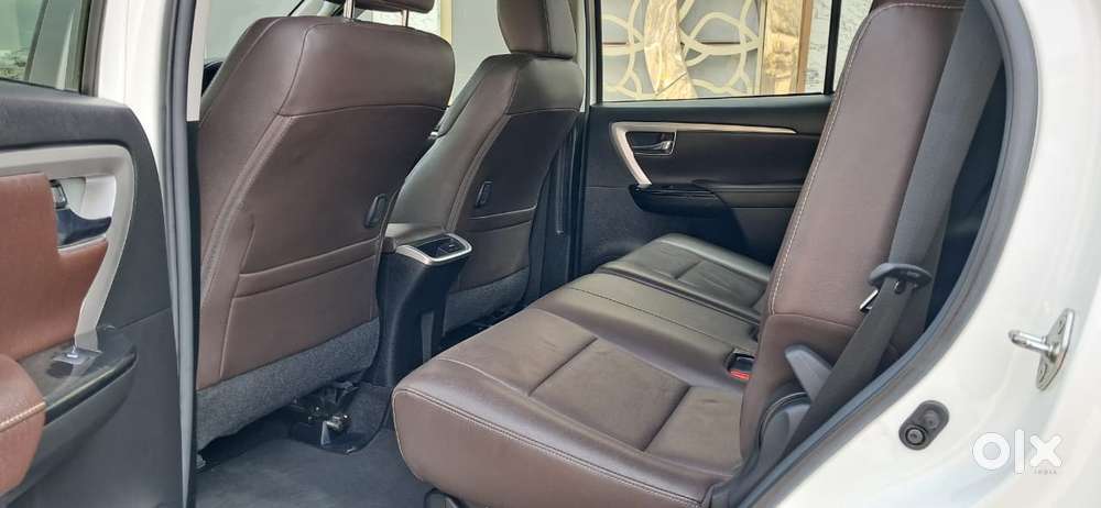 Toyota Fortuner 4x2 At 2.8 Diesel, 2020, Diesel