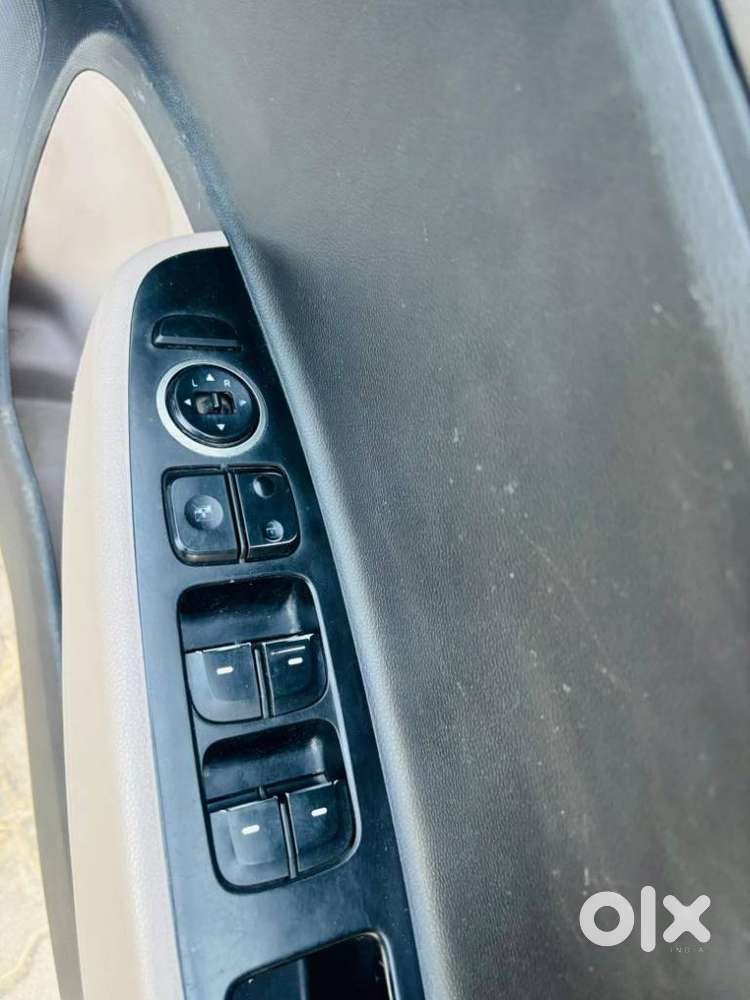 Hyundai Accent Executive, 2014, Petrol