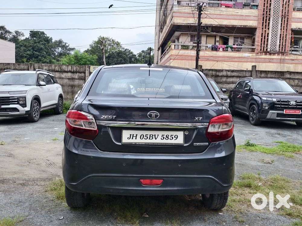Tata Zest 1.2 Revotron Xt, 2017, Petrol