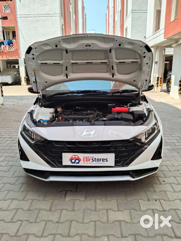 Hyundai Elite I20 Asta (o) 1.2 Ivt, 2023, Petrol