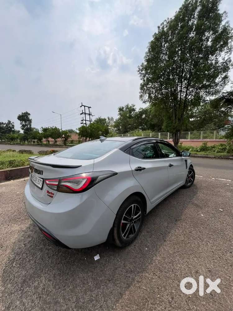 Hyundai Elantra Crdi 2012 Tax 2027 October Modified