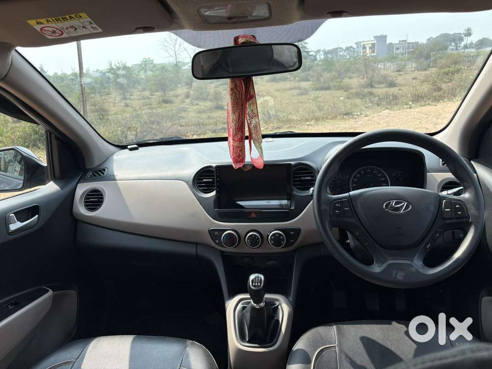 Hyundai Grand I10 Sportz, 2017, Cng & Hybrids