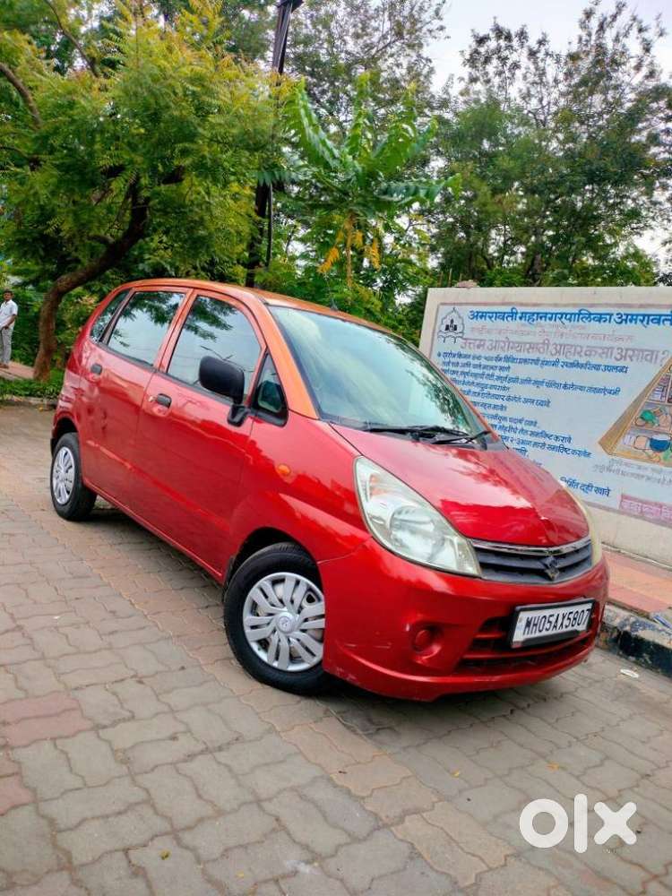 Maruti Suzuki Zen Estilo Lxi Bs Iv, 2011, Petrol