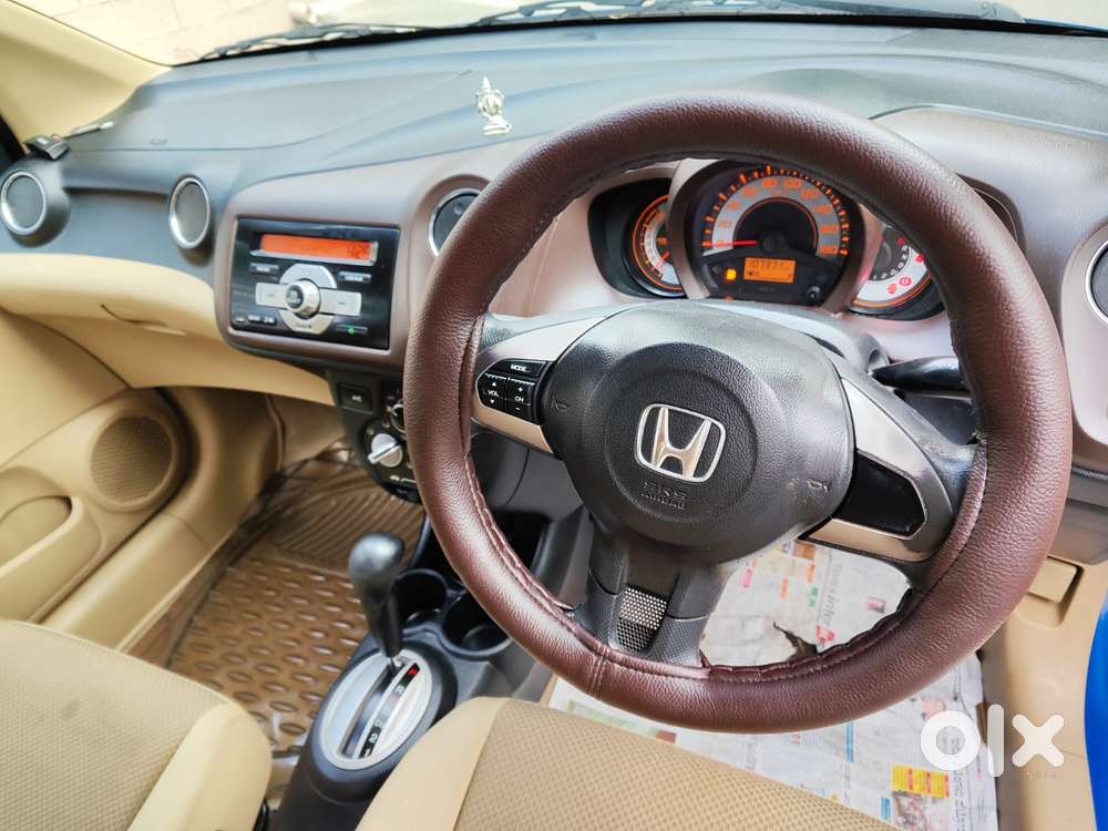 Honda Brio Vx (o) At, 2014, Petrol