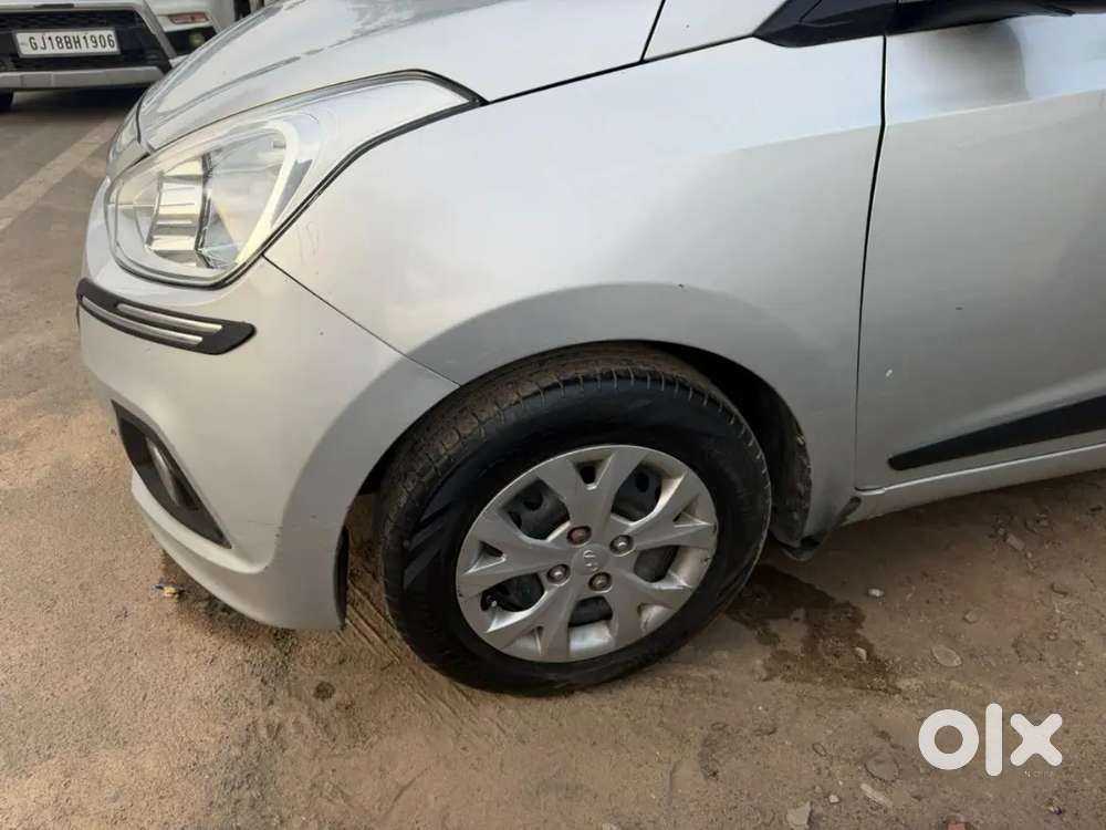 Hyundai Grand I10 Sportz Diesel 2015  Manual  Good Condition