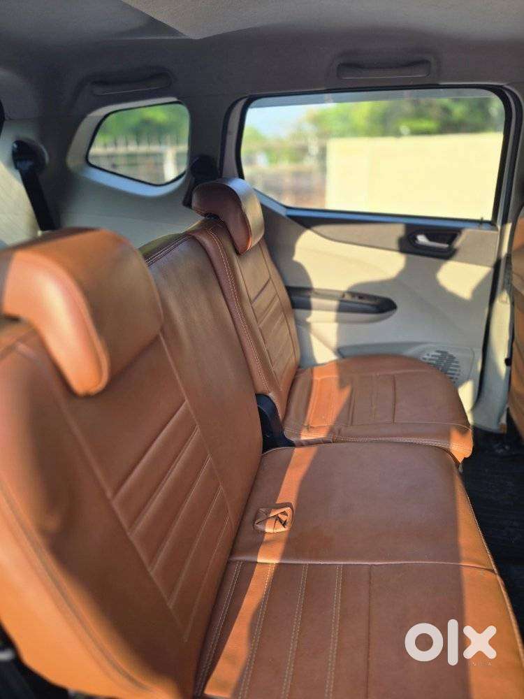 Renault Triber Rxz, 2022, Petrol