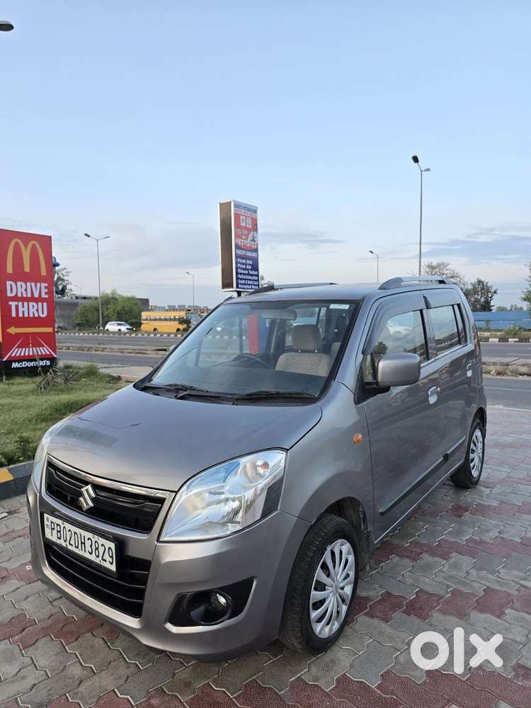 Maruti Suzuki Wagon R Vxi, 2017, Petrol
